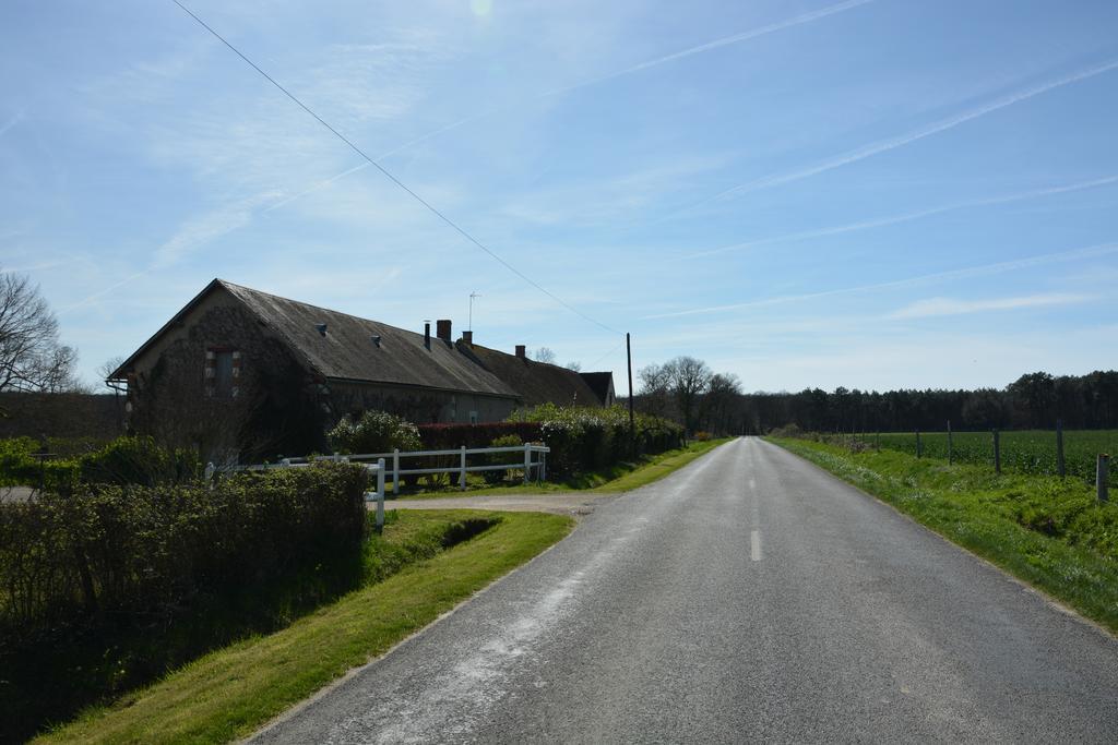 Hotel Tartigousse Saint-Aignan  Esterno foto